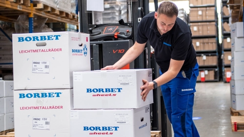 Ausbildung Fachkraft fuer Lagerlogistik BORBET 1920x1080 2