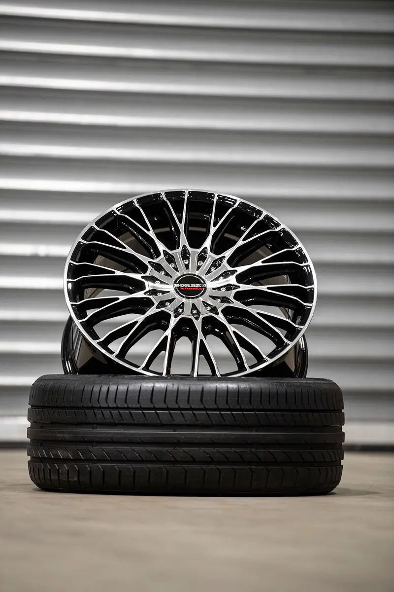 2025 BORBET BTX black polished glossy HO BORBET7630 klein