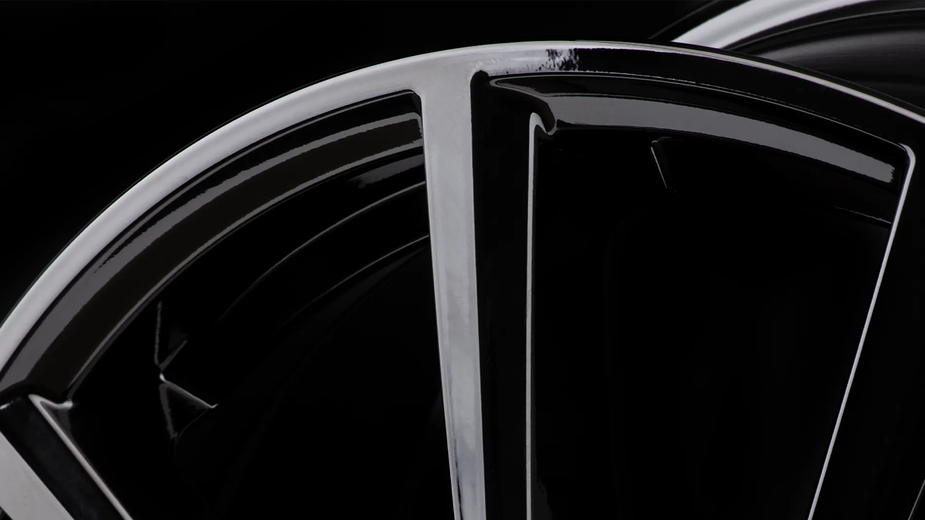 BORBET V Felge black glossy Details